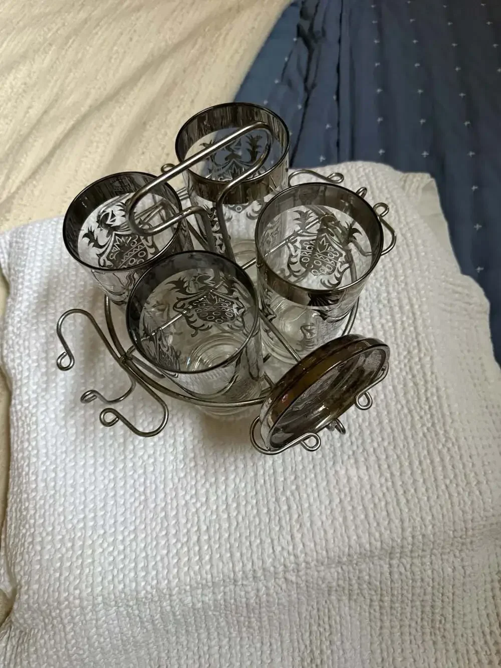 Set of 4 Vtg MCM Barware Silver Knight Crest Highball Glasses by Kimiko w/Caddy
